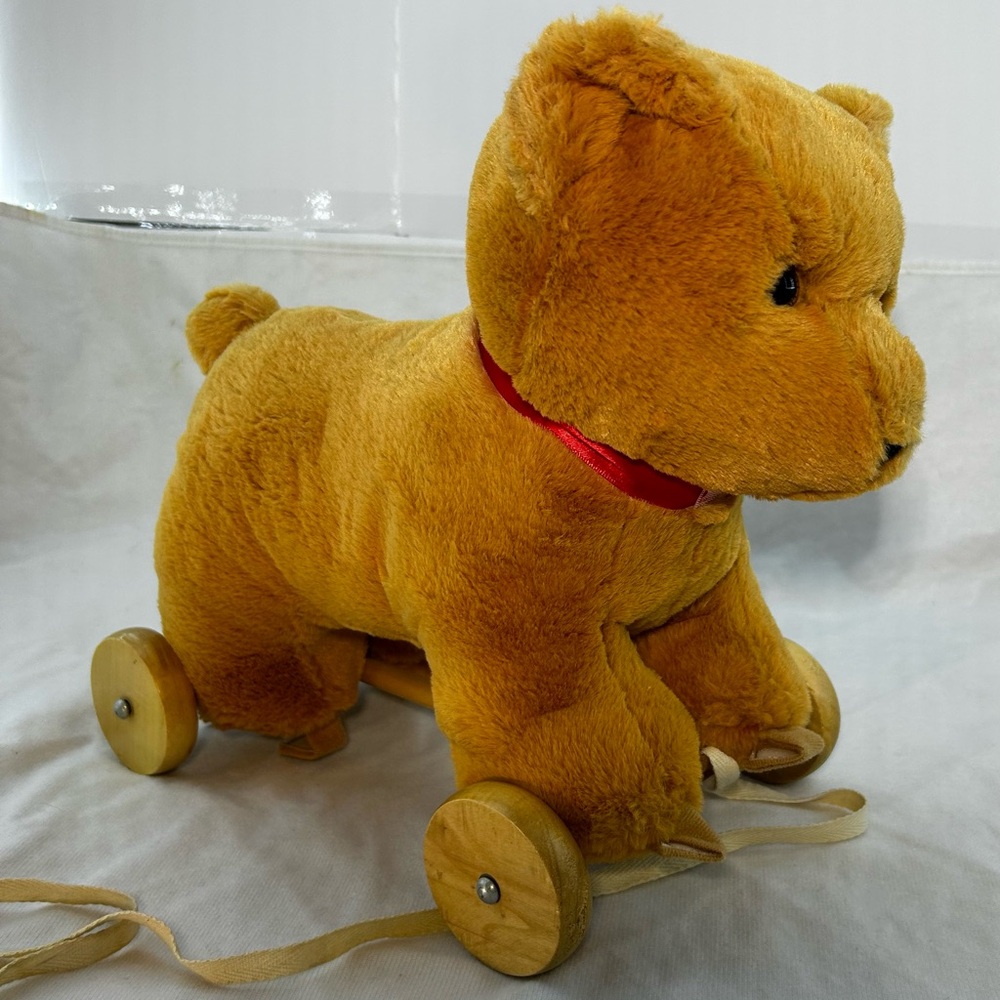 Golden Plush Pull-Along Bear‎ Toy